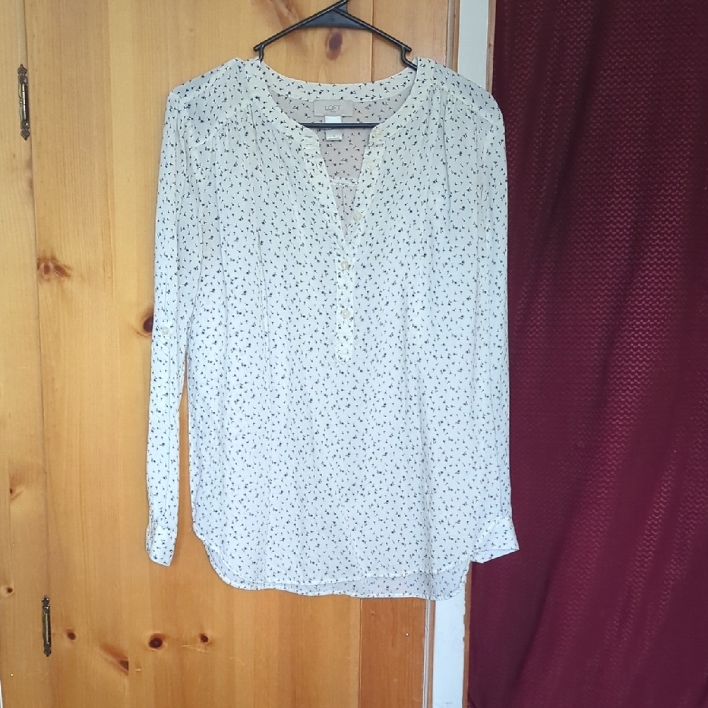 Women's White Patterned Top